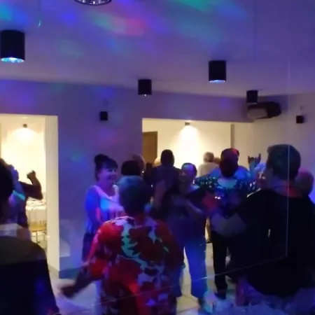 Pensión Riwiera Dźwirzyno