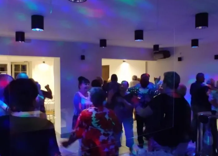 Pensión Riwiera Dźwirzyno