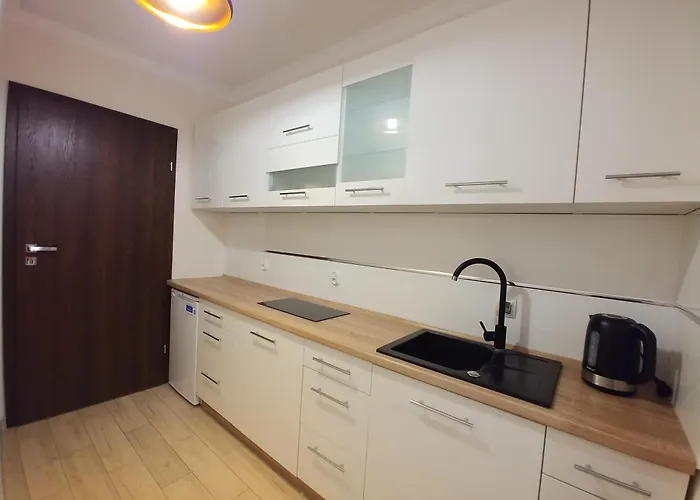 Riwiera 게스트하우스